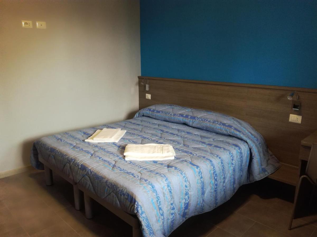 Serafico Guesthouse Rome Bagian luar foto