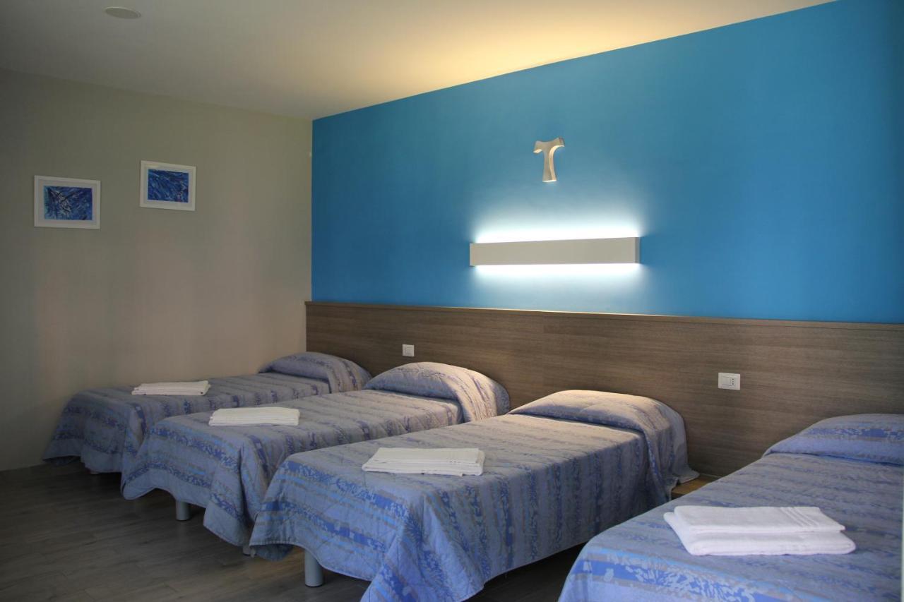 Serafico Guesthouse Rome Bagian luar foto