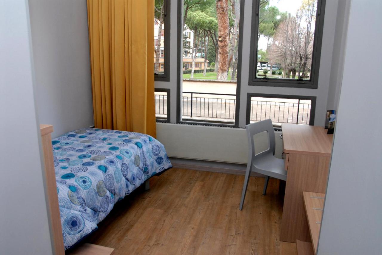 Serafico Guesthouse Rome Bagian luar foto