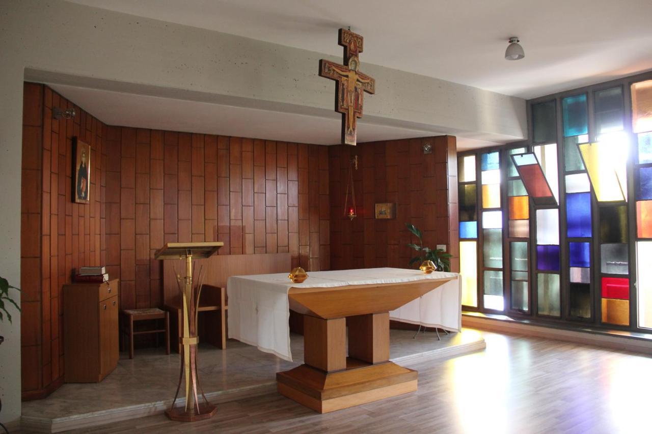 Serafico Guesthouse Rome Bagian luar foto